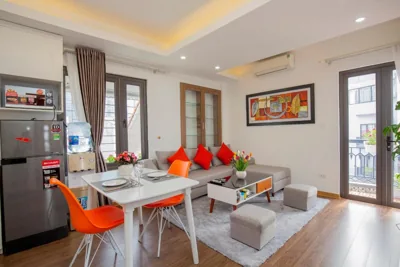 Apartamento de un dormitorio con balcón — Sumitomo 2 No 48 lane 12 Dao Tan street